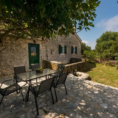 Villa Private Demetra 1768 With Pool - Close To