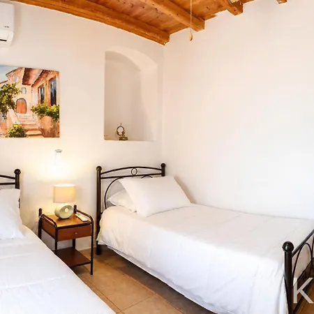 Private Demetra 1768 With Pool - Close To Villa