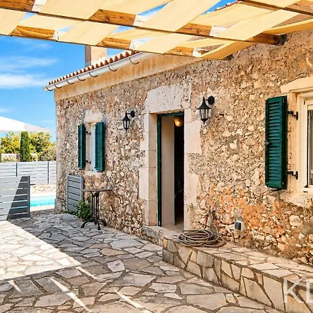 Villa Private Demetra 1768 With Pool - Close To