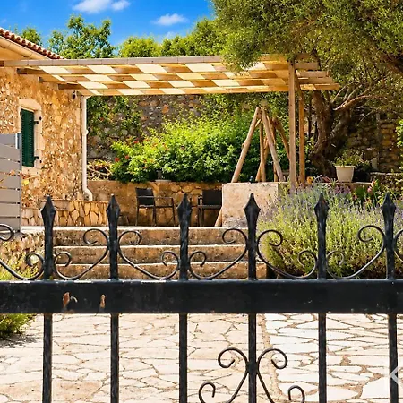 Private Demetra 1768 With Pool - Close To Villa Fiskardo