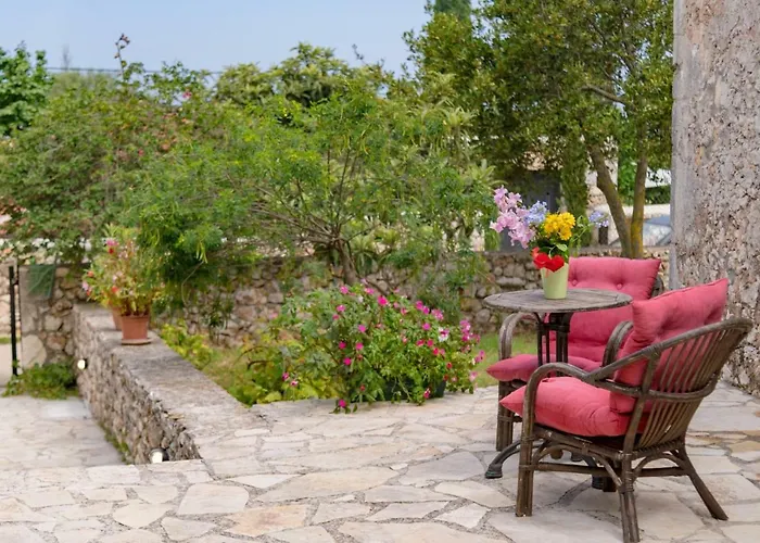 Private Demetra 1768 With Pool - Close To Fiskardo