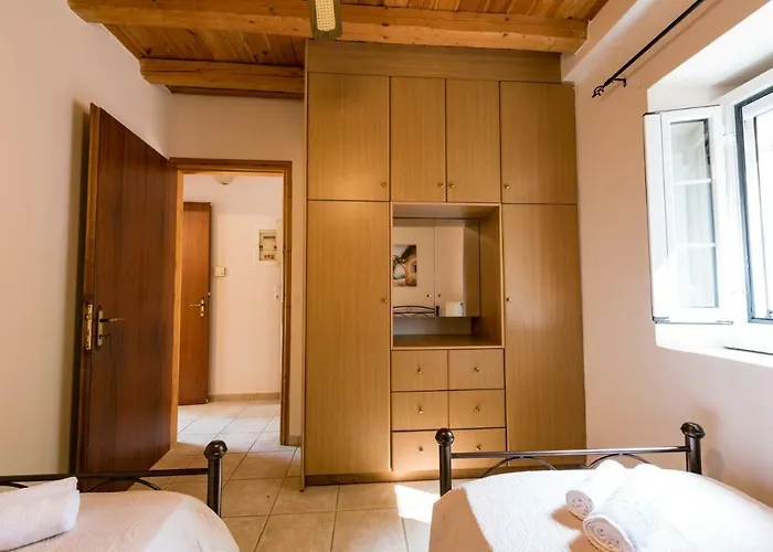 Villa Private Demetra 1768 With Pool - Close To